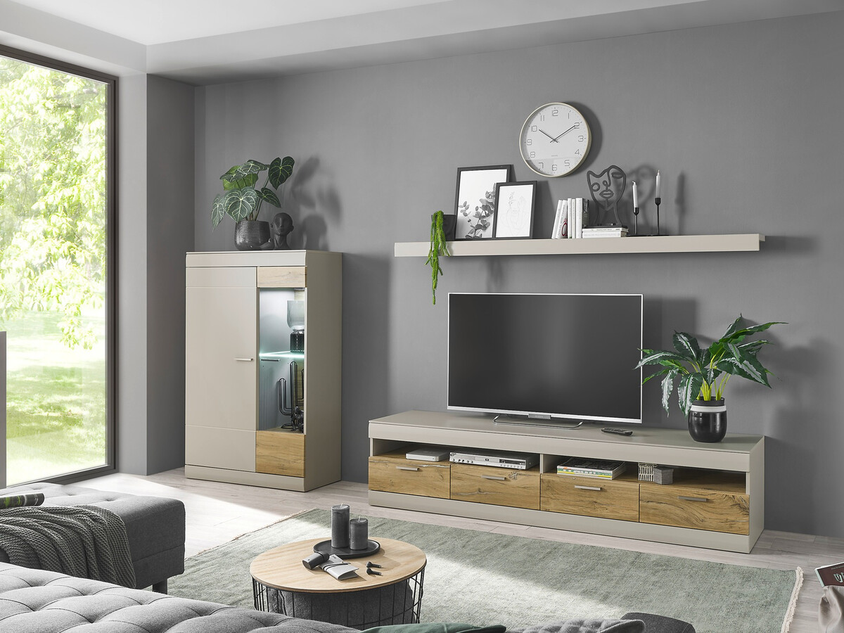 Collection de meubles Romlevu