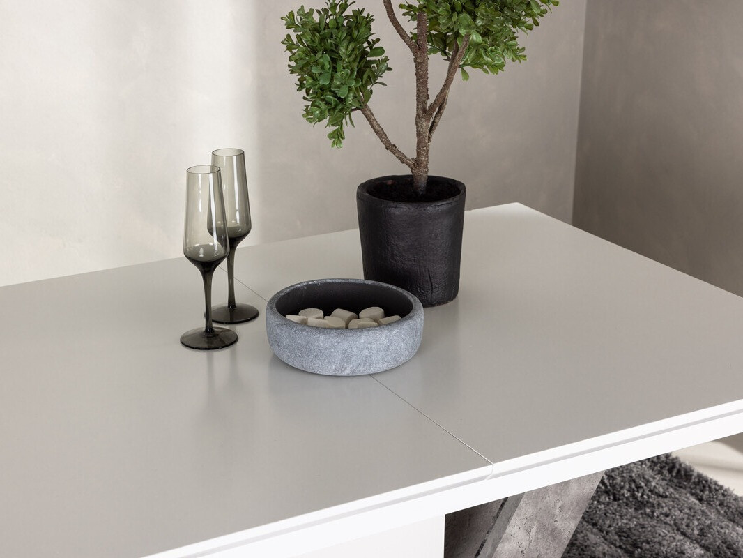 Table Dallas 3748