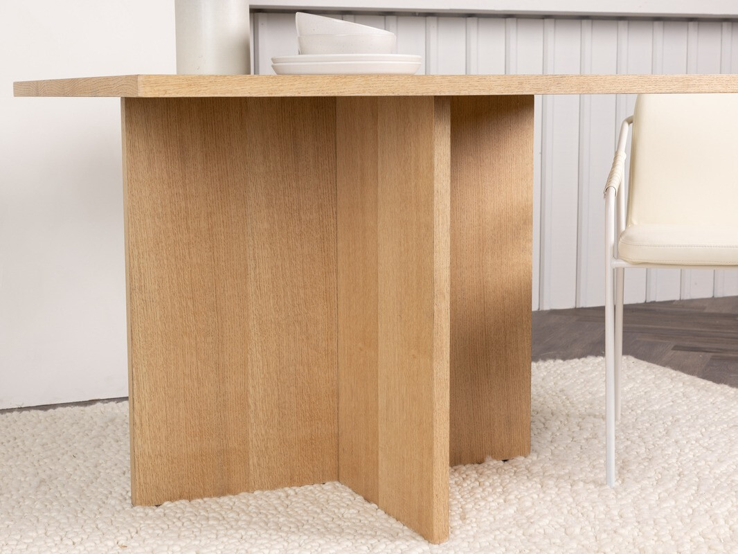 Table Dallas 3747