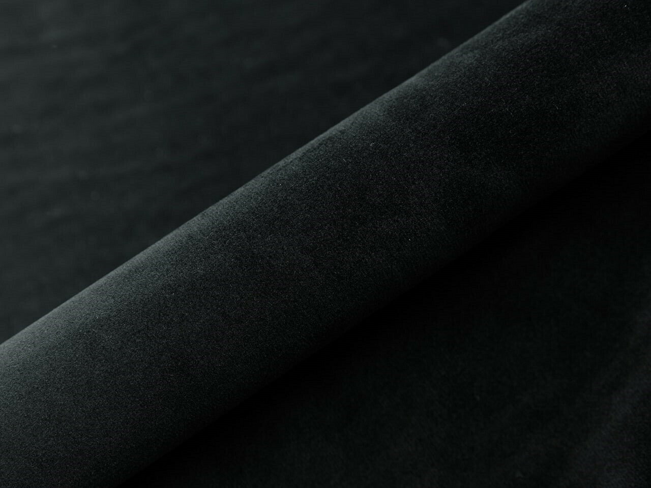 Lit Martinez 112 (Magic Velvet 2219)