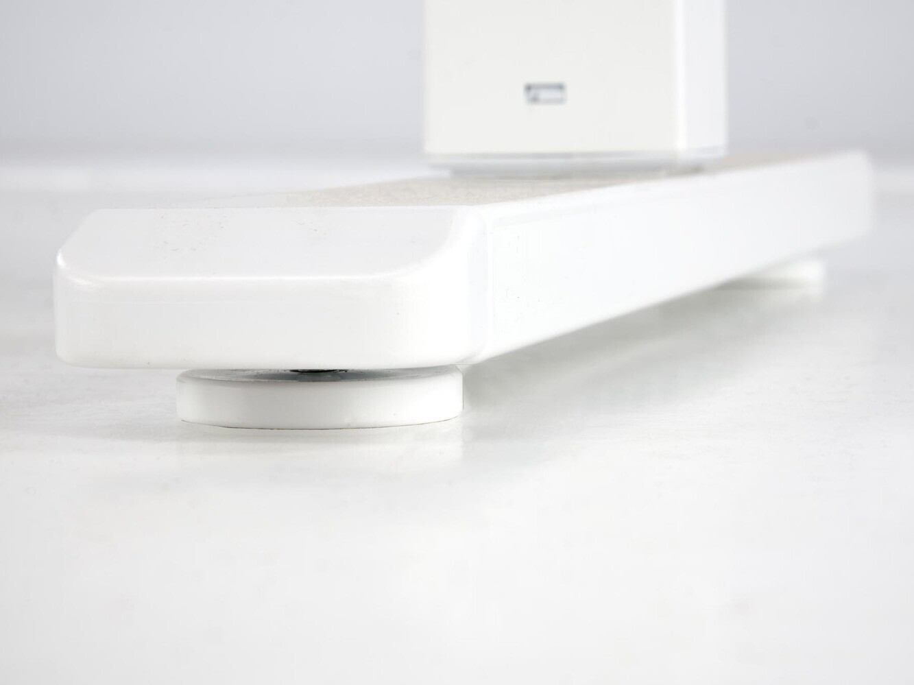 Bureau réglable en hauteur Houston 1704 (Chêne Artisan + Blanc)