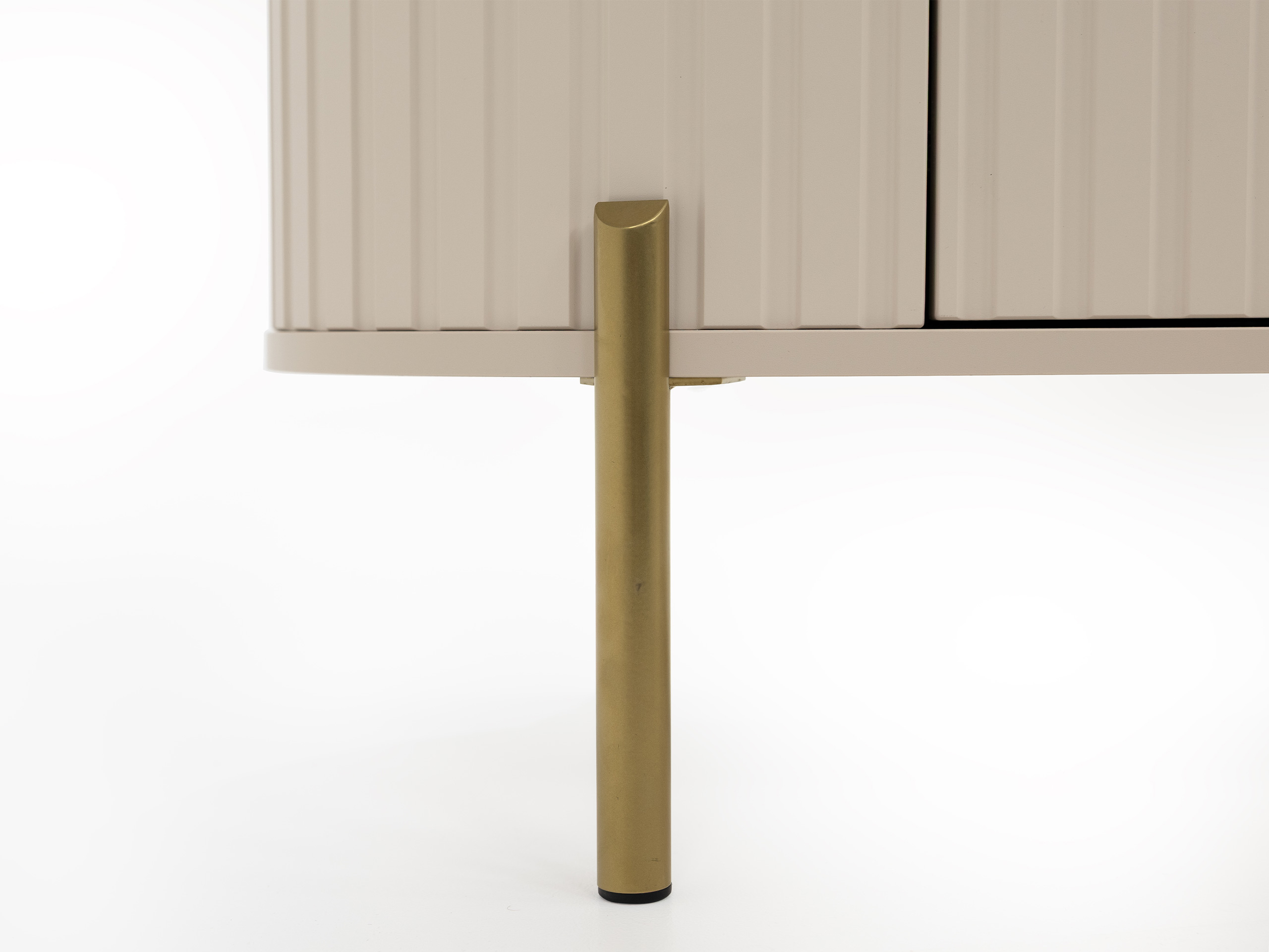 Buffet Comfivo Mirsoni