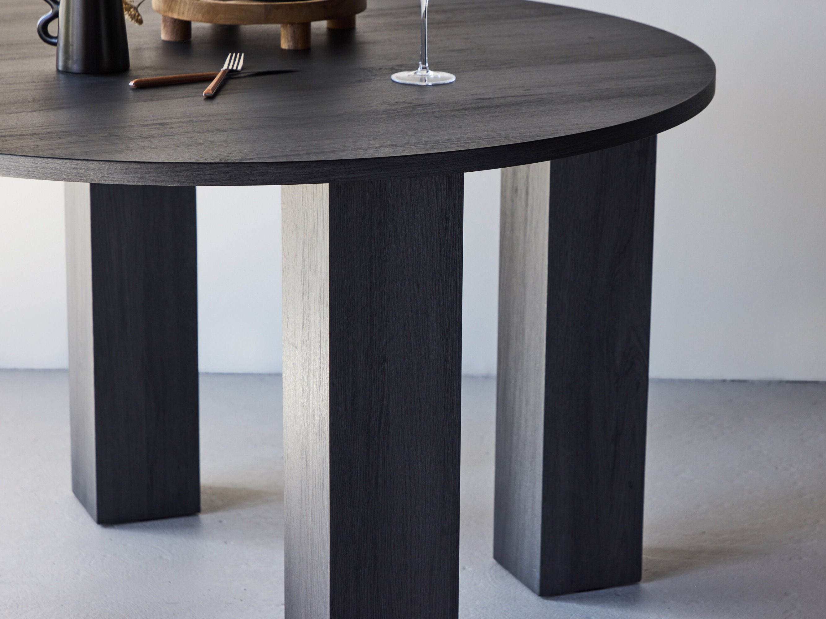 Table Dallas 4876