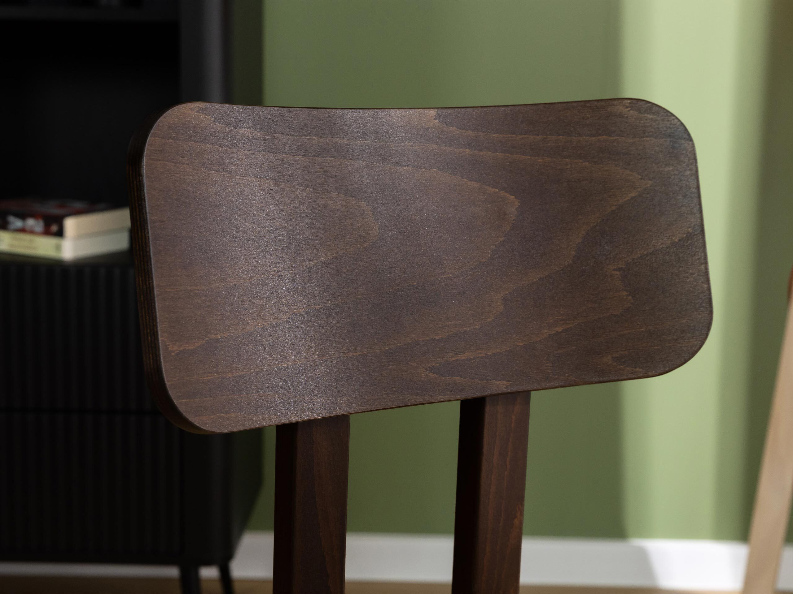 Chaise Victorville 382 (Noyer)