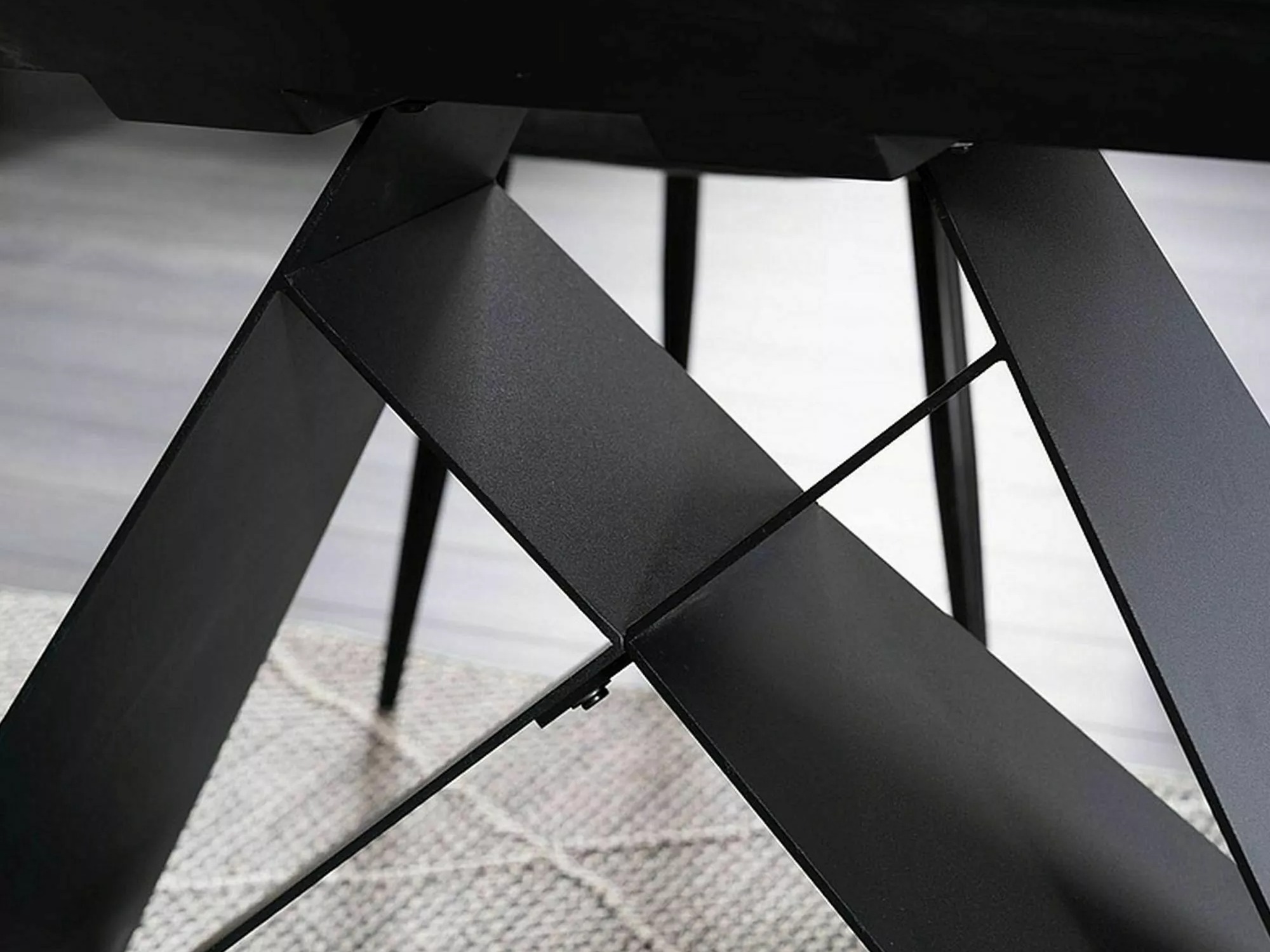 Table Detroit 981