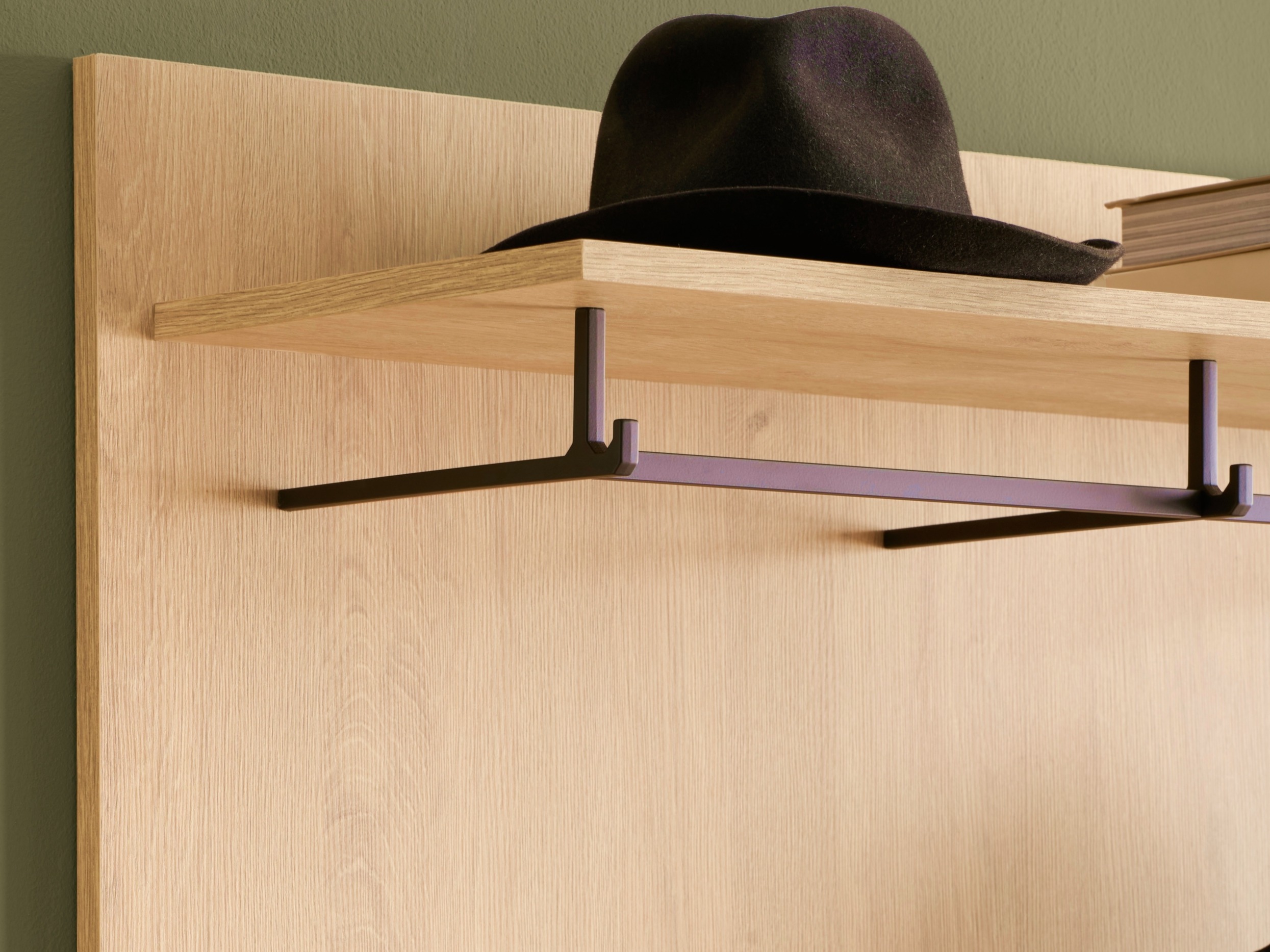 Portemanteau Bentesa 130