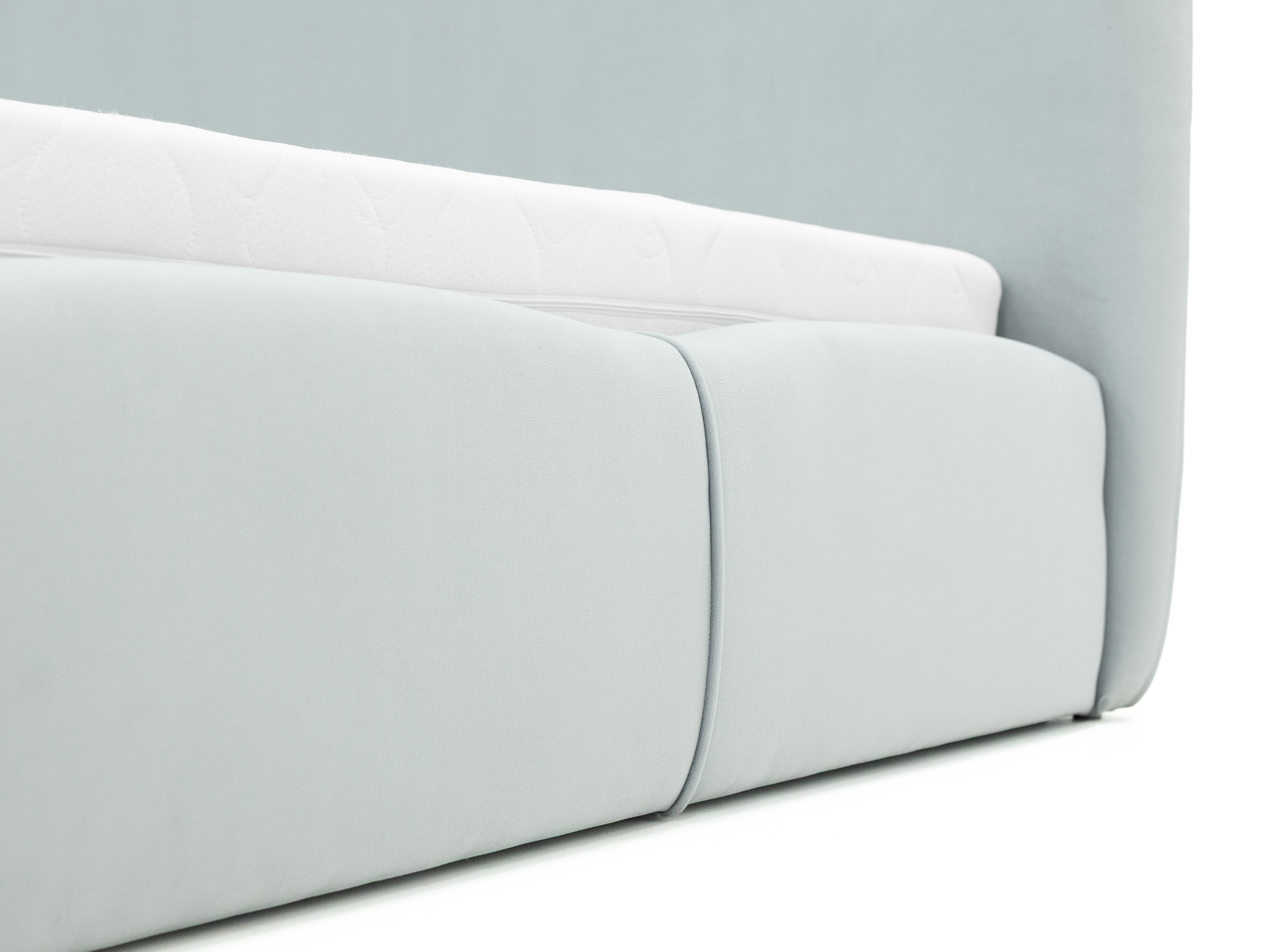 Lit TrendyNest 137 (Paros 01)