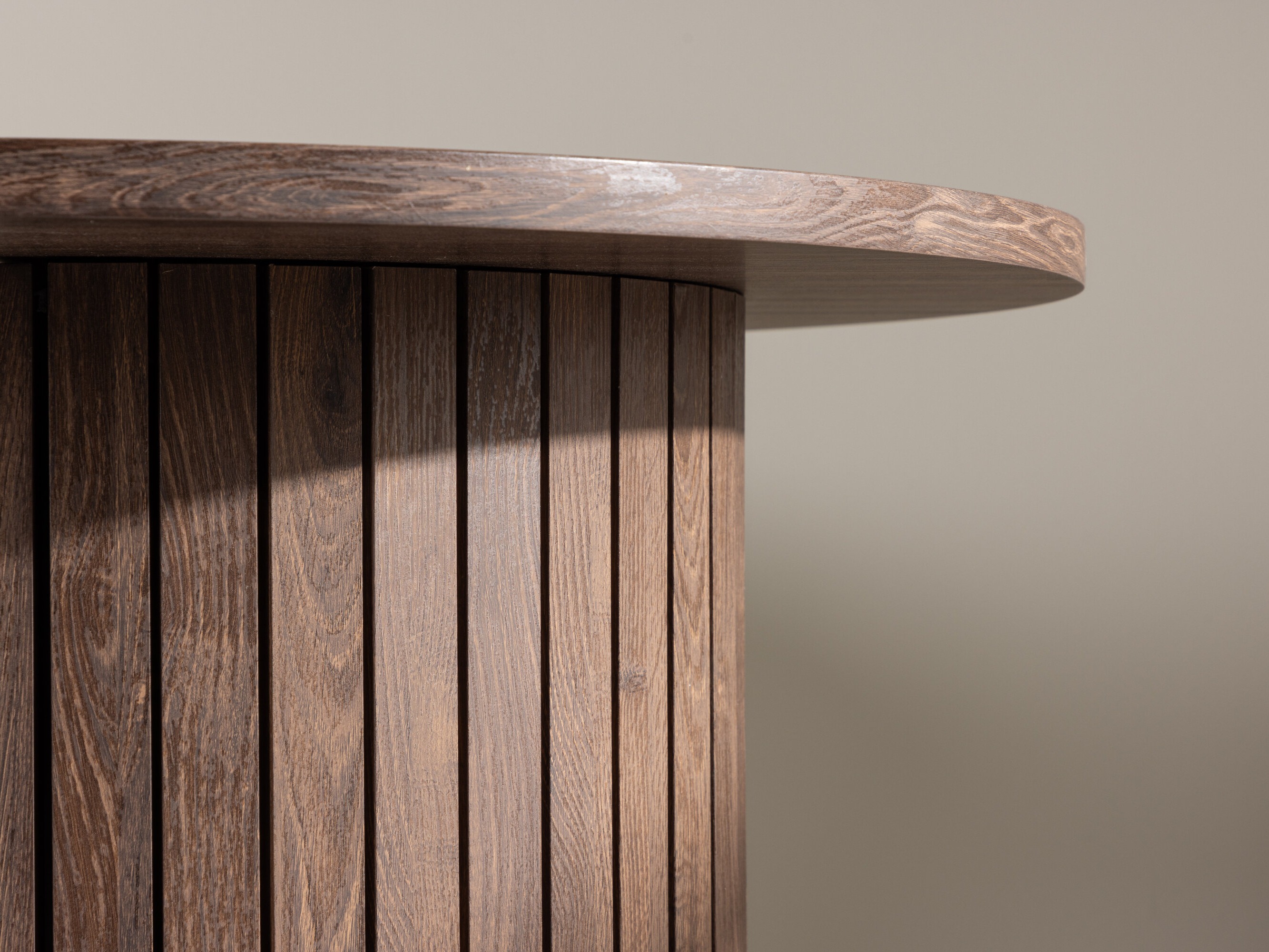 Table Dallas 4489